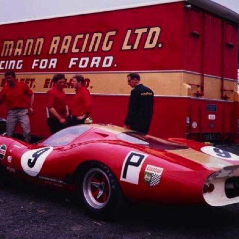 La Ford d'Alan Mann sur laquelle Jim aurait dû courir à Brands Hatch  pour le BOAC 500 mais une histoire de contrat à bouleversé les choses